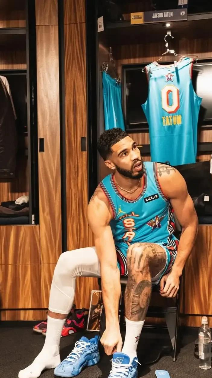 开云体育-关于塔图姆爆冷击败独行侠，高光表现引爆全场！的信息