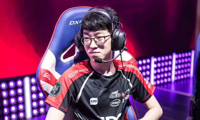 开云-Scout连续三场比赛得分超过连败，TL挑战极限！的简单介绍